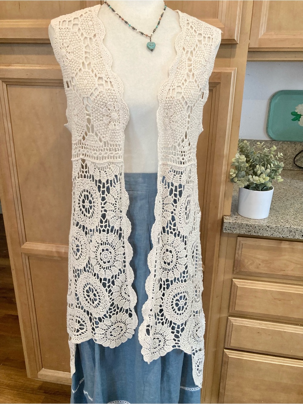 Cato Cream Crochet Open-Front Vest Duster 100% Cotton - Picture 6 of 8